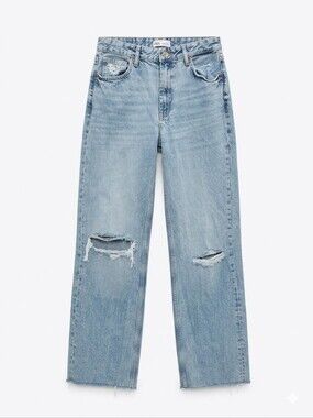 Zara Women's Distressed High Waisted Light blue Wash Denim Wide Leg Jean Size 8